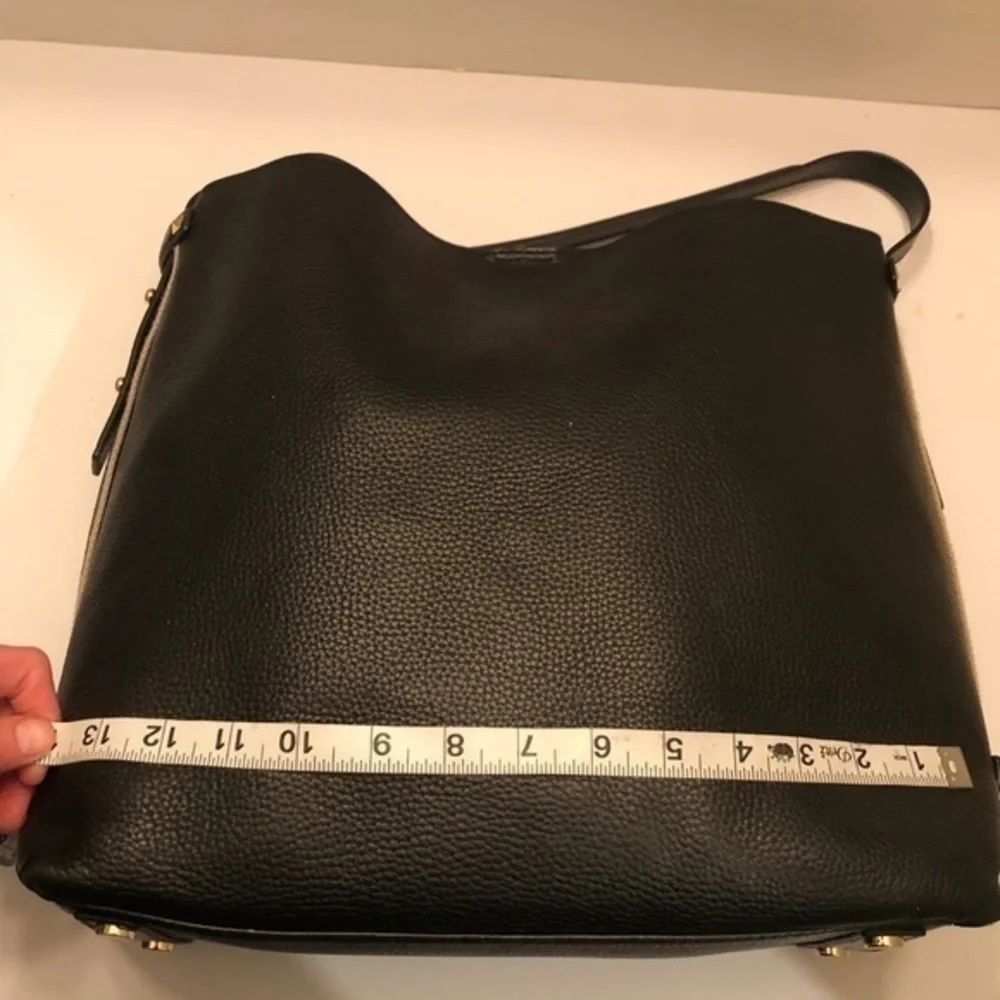Michael kors black leather tote bag and pouchette